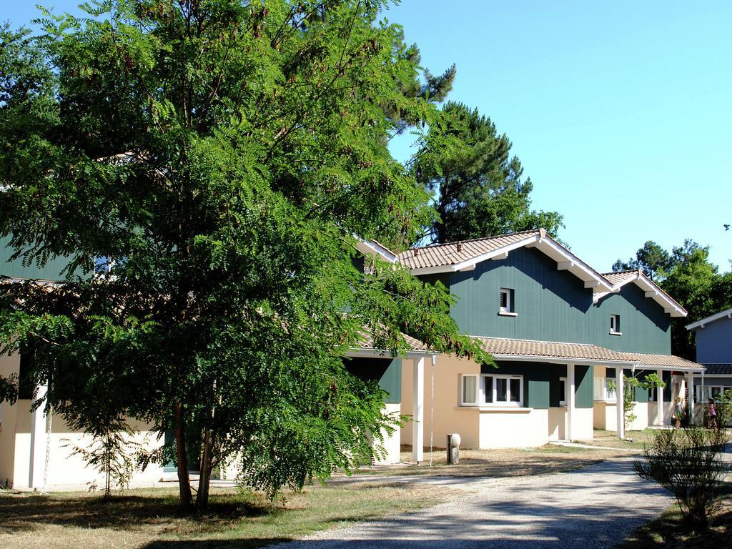 Residence Nemea Les Rives De Saint Brice Арес Экстерьер фото
